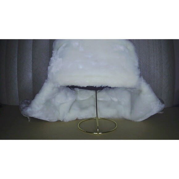 Mens Winter Real White Fur Hat Russian Ushanka Hats CCCP Size 60- GREAT shape - Picture 1 of 9
